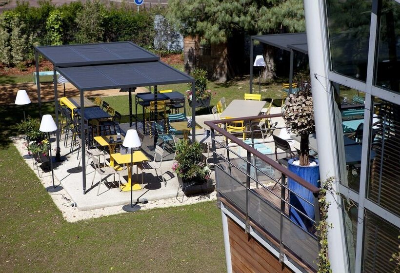 فندق Mercure Lyon Charbonnieres