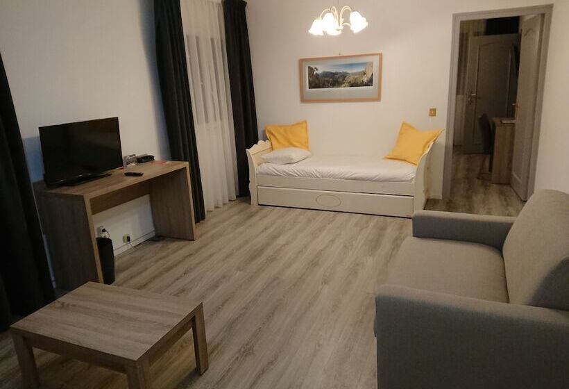 Отель Hôtel Vauban Briançon Serre Chevalier