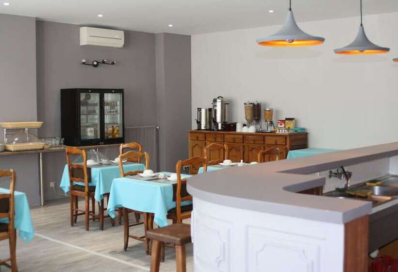 Logis Hotel Du Midi