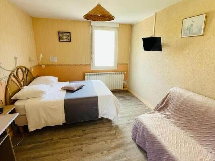 בית מלון כפרי A La Porte Saint Jean