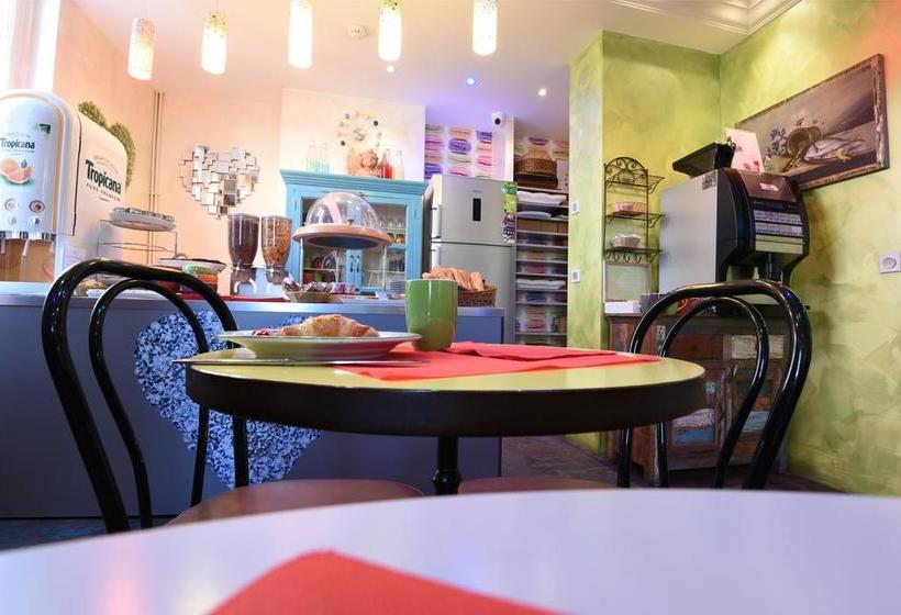 ホテル Adonis Sacré Coeur  Roma