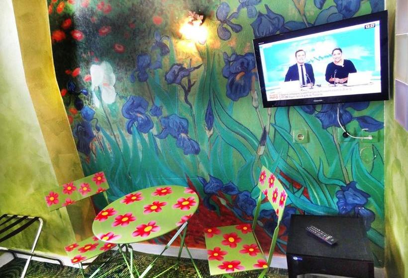 ホテル Adonis Sacré Coeur  Roma