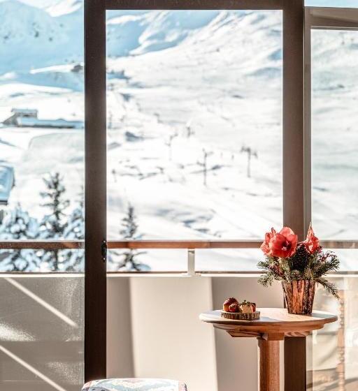 هتل Alpes Hôtel Du Pralong