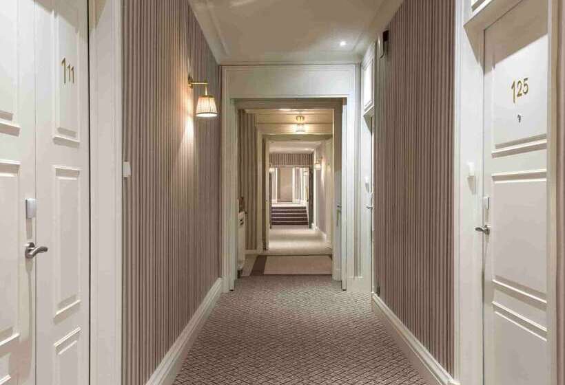 בית מלון כפרי Barriere Le Royal La Baule