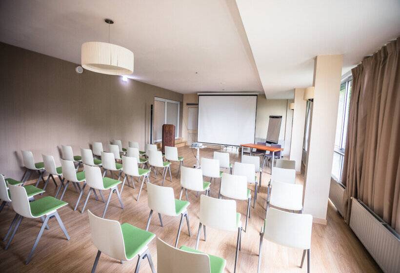 בית מלון כפרי Domaine Des Dryades