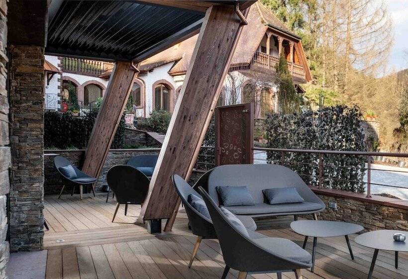 ホテル La Cheneaudière   Hôtel Spa   Relais & Châteaux