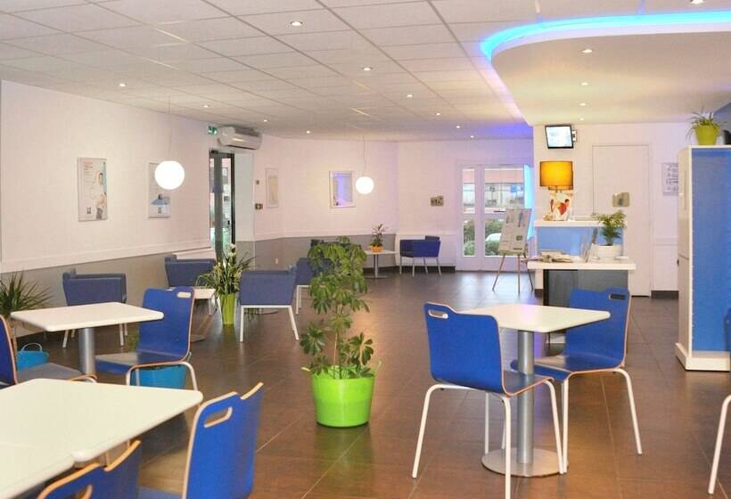 ホテル Ibis Budget Marnelavallée