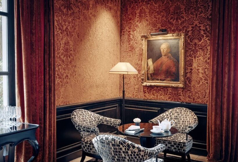 هتل Le Pavillon De La Reine & Spa, Place Des Vosges