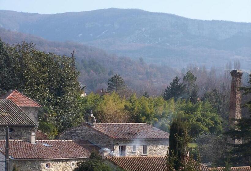 호텔 Logis Hôtel Le Jabron