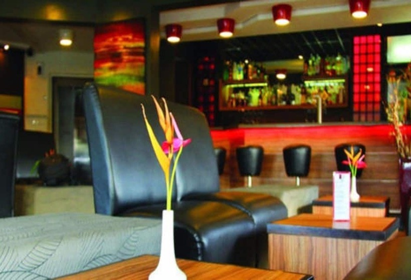 فندق Peninsula International