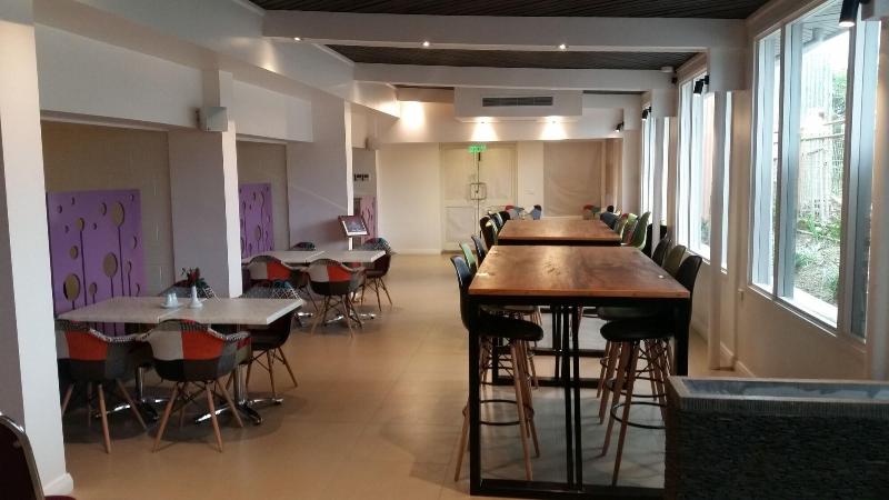 فندق Peninsula International