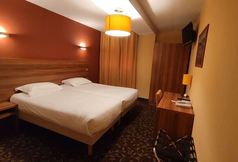 هتل Résidence Share Inn