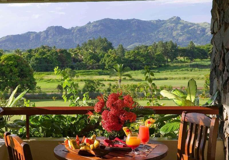 استراحتگاه Novotel Nadi