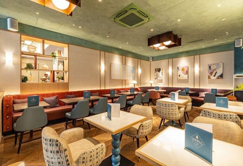 هتل Doubletree By Hilton  London  Victoria