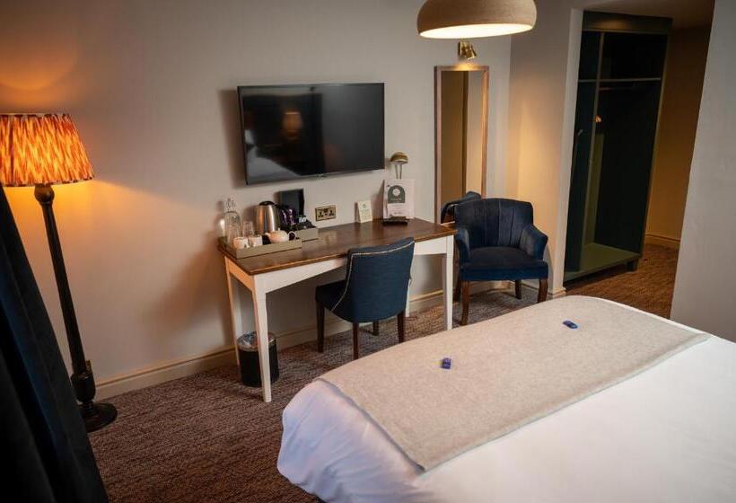 בית מלון כפרי Green Man By Chef & Brewer Collection