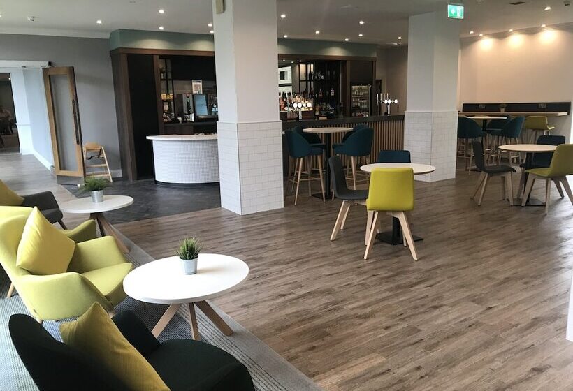 בית מלון כפרי Holiday Inn Doncaster A1  M Jct 36, An Ihg