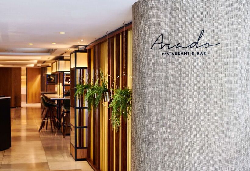 ホテル Melia White House