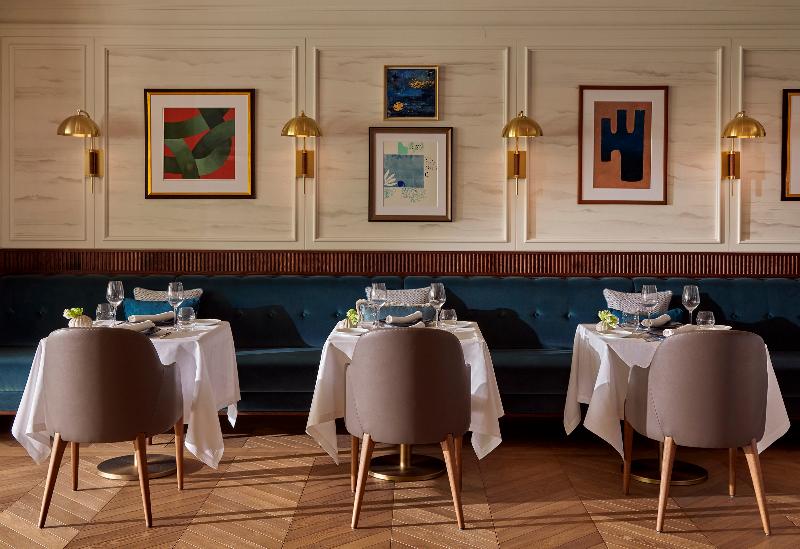 בית מלון כפרי Jumeirah Carlton Tower London