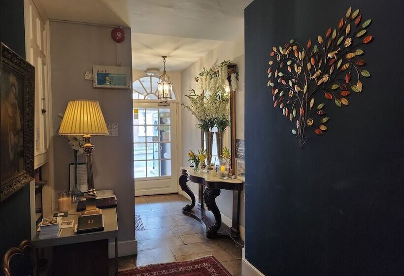 בית מלון כפרי The Casterbridge