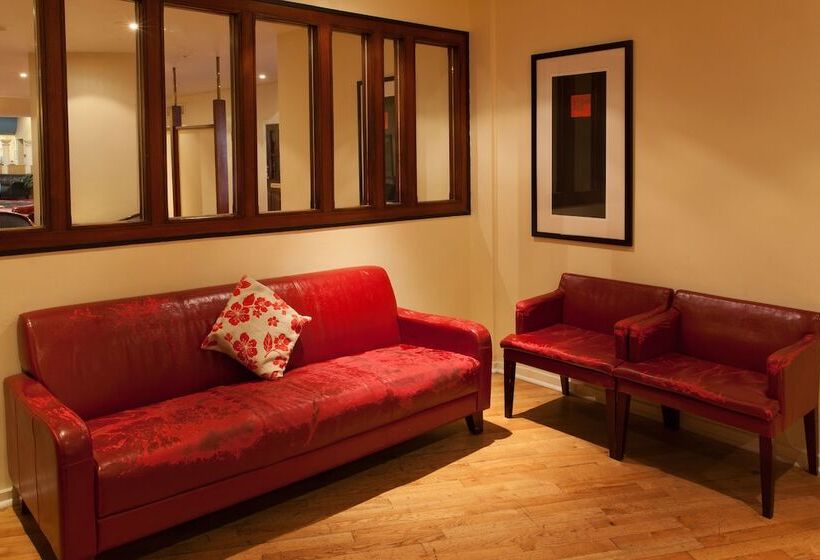 فندق The Roundhouse