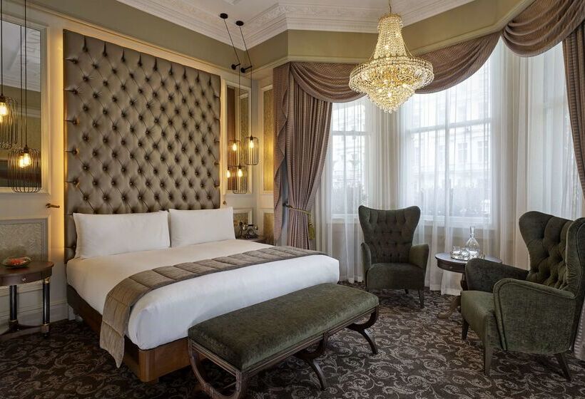 100 Queen S Gate Hotel London, Curio Collection By Hilton