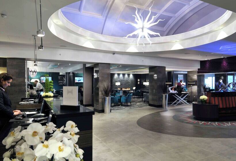 هتل Doubletree By Hilton  London  West End
