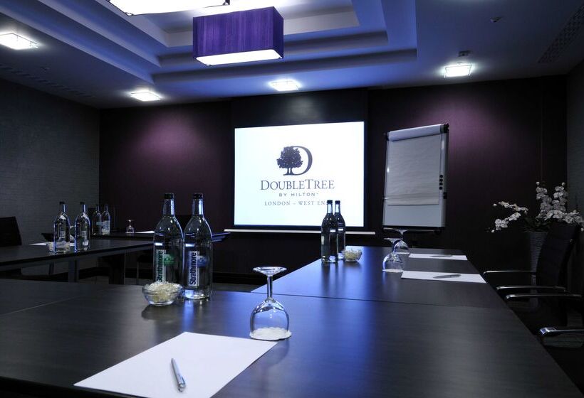 هتل Doubletree By Hilton  London  West End