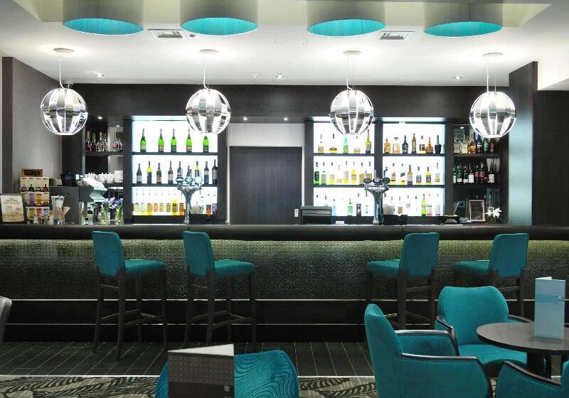 هتل Doubletree By Hilton  London  West End