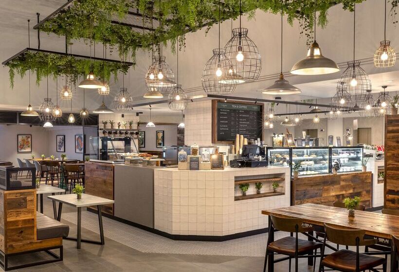 هتل Hilton London Metropole