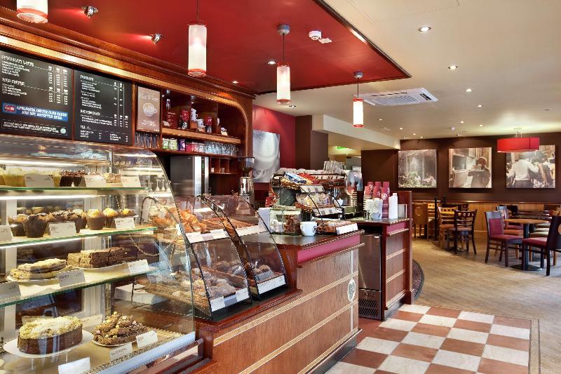 هتل Hilton London Olympia