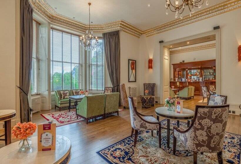 Отель Muthu Newton