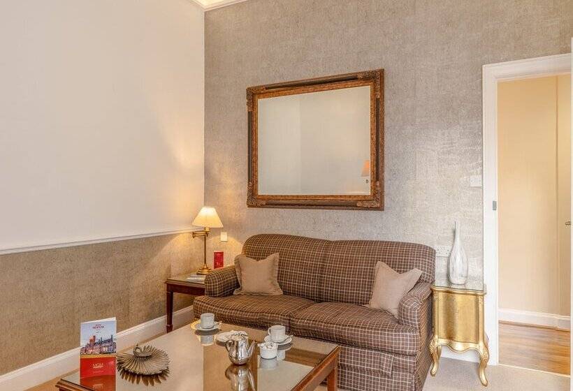 Отель Muthu Newton