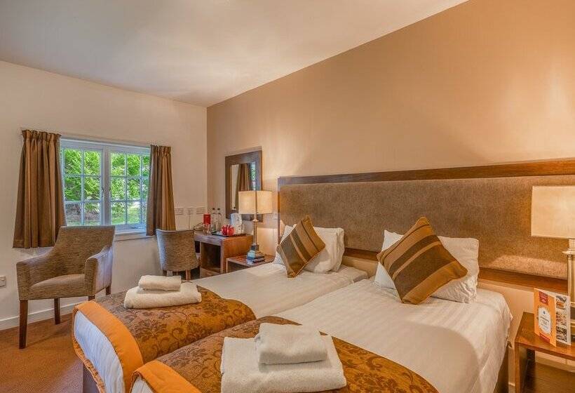 Отель Muthu Newton