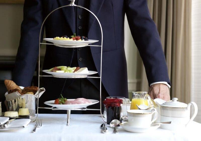 The Connaught, Maybourne Hotel Collection