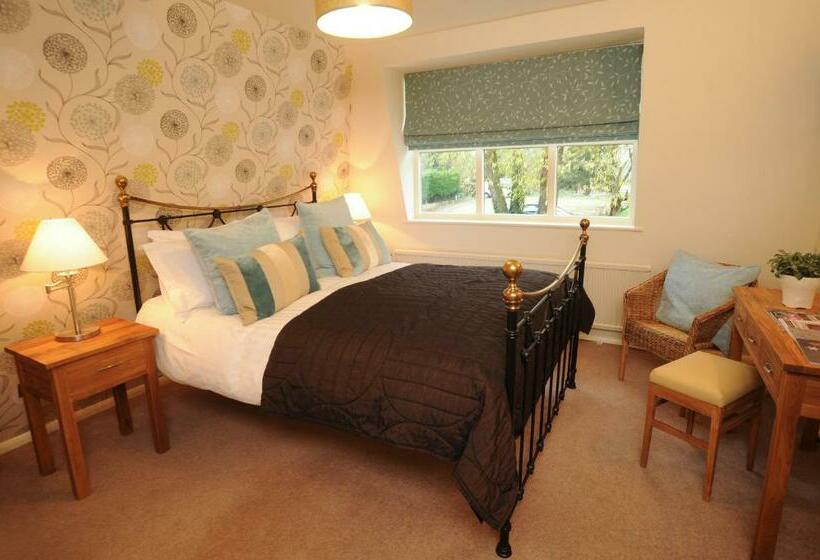 호텔 The Marquess Of Exeter