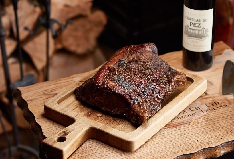 호텔 The Marquess Of Exeter