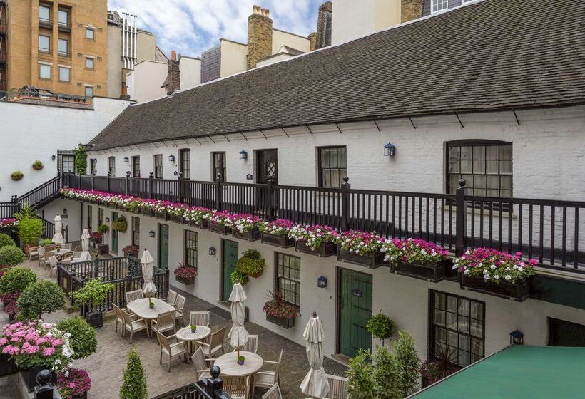 هتل The Stafford  London