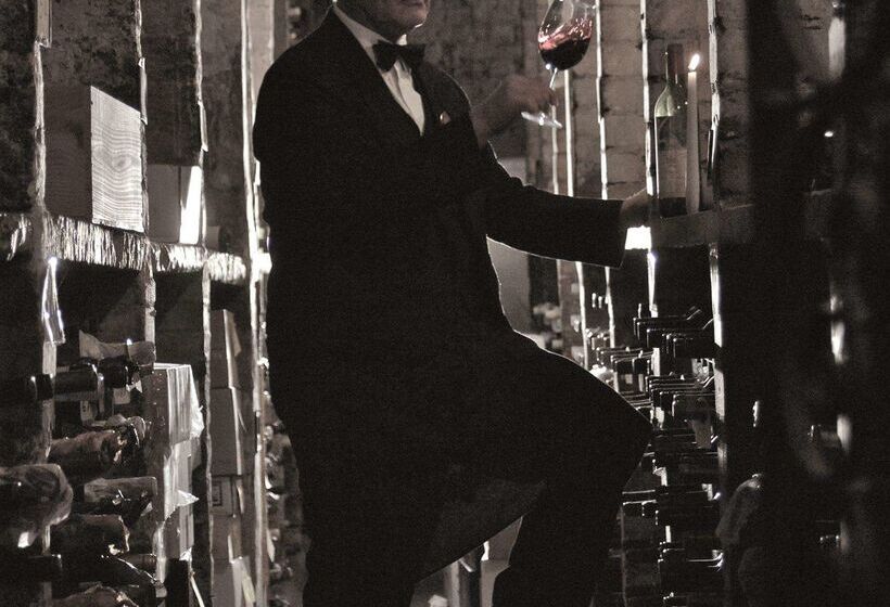 هتل The Stafford  London