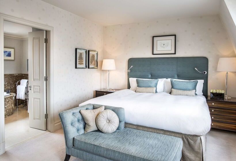 هتل The Stafford  London