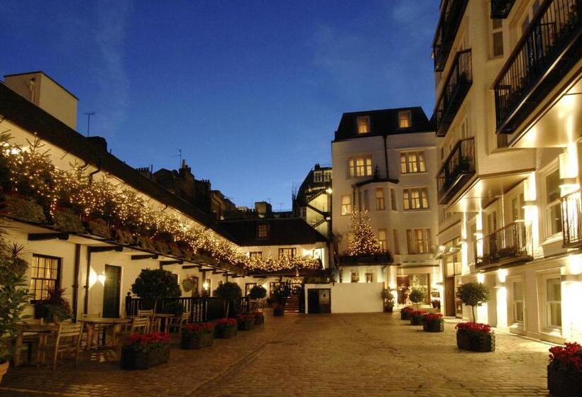 هتل The Stafford  London