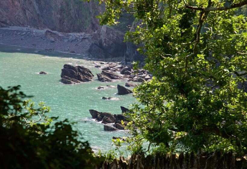 ホテル The Valley Of Rocks