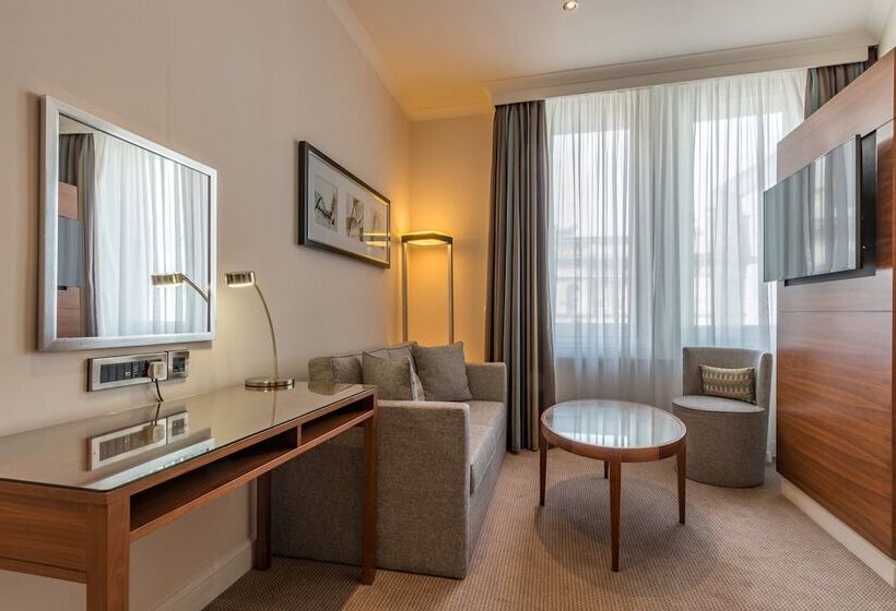 هتل Thistle London Piccadilly