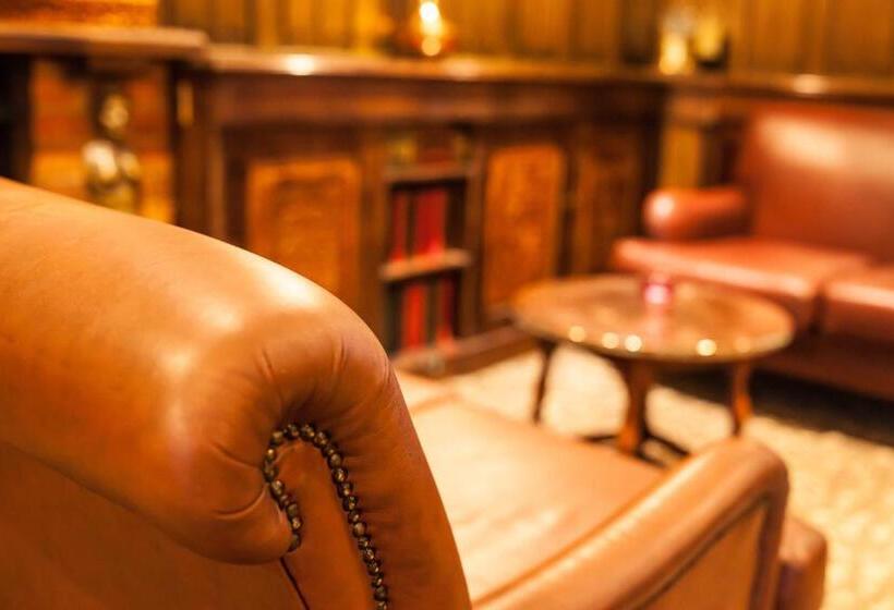 فندق Warren Lodge