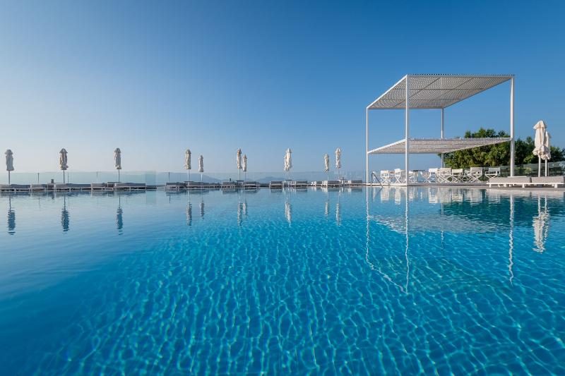リゾートホテル Dimitra Beach Hotel & Suites