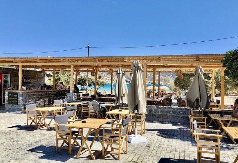 Helios Beach Hotel & Bungalows