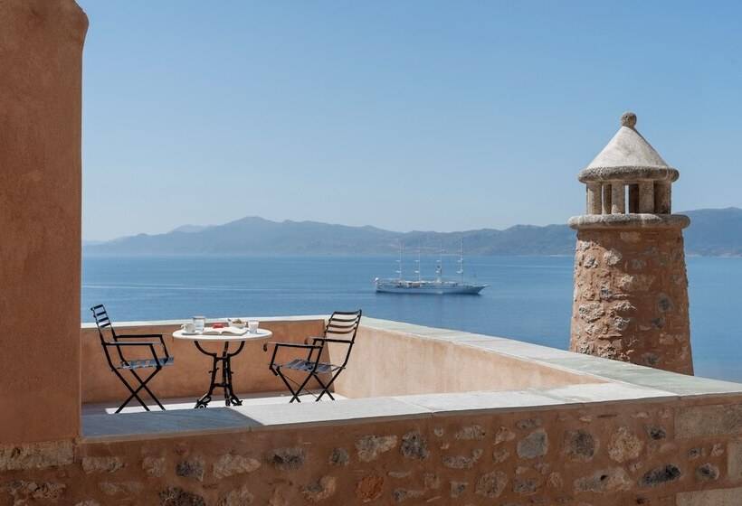 هتل Bastione Malvasia