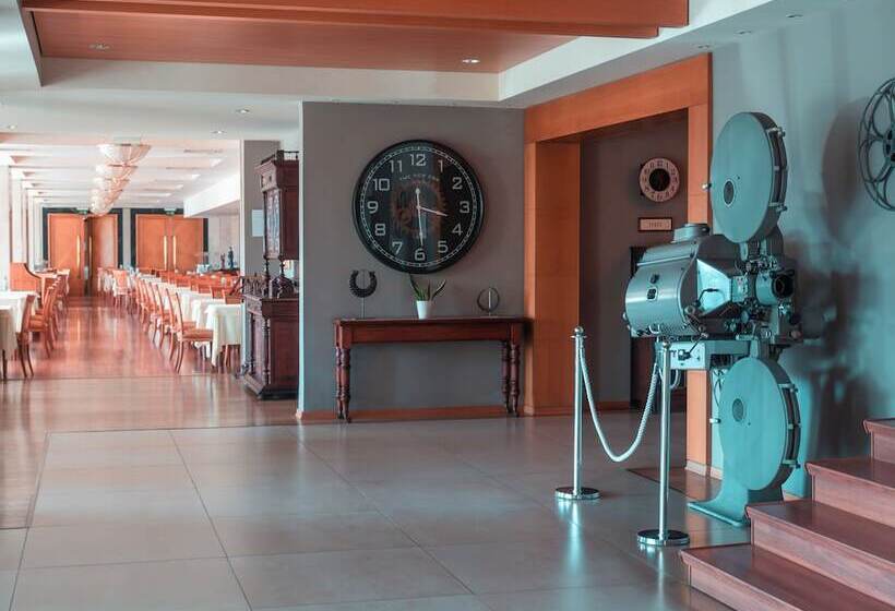 هتل Divani Meteora