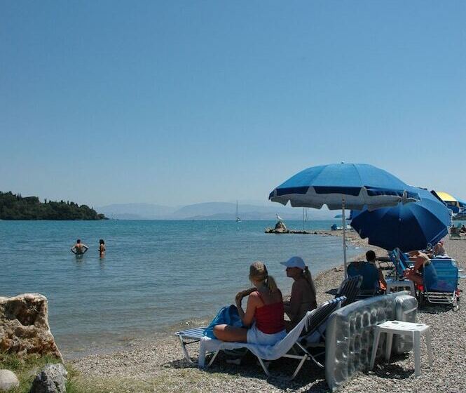 هتل Iliada Beach