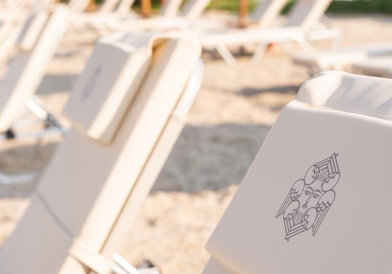 هتل Kassandra Palace Seaside Resort