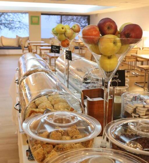 ホテル Lepanto Beach